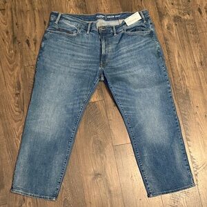 Arizona Jean Company Men's Light Blue Slim Straight Jeans